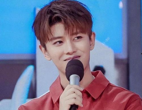 曹曦文任嘉伦今日吃瓜,娱乐圈新动态揭秘